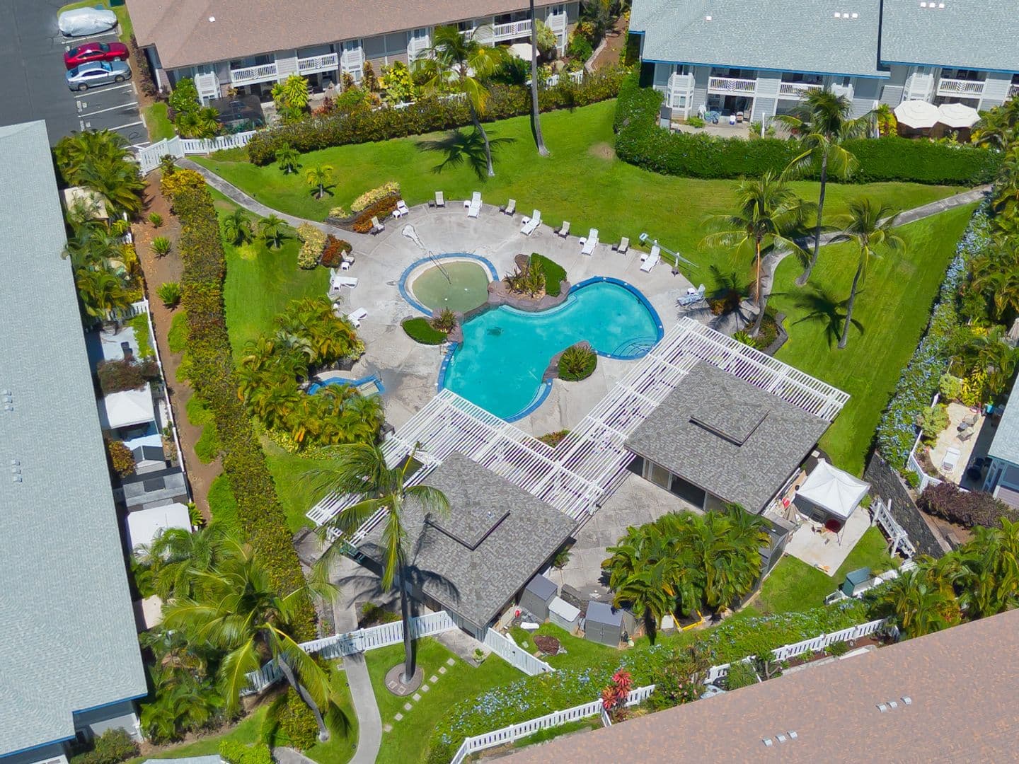 Kailua-Kona Condo: 75-6081 Ali'i Dr