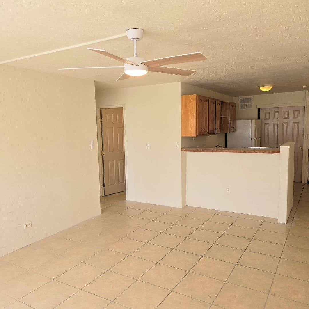 Kahului Condo: 111 Kahului Beach Road