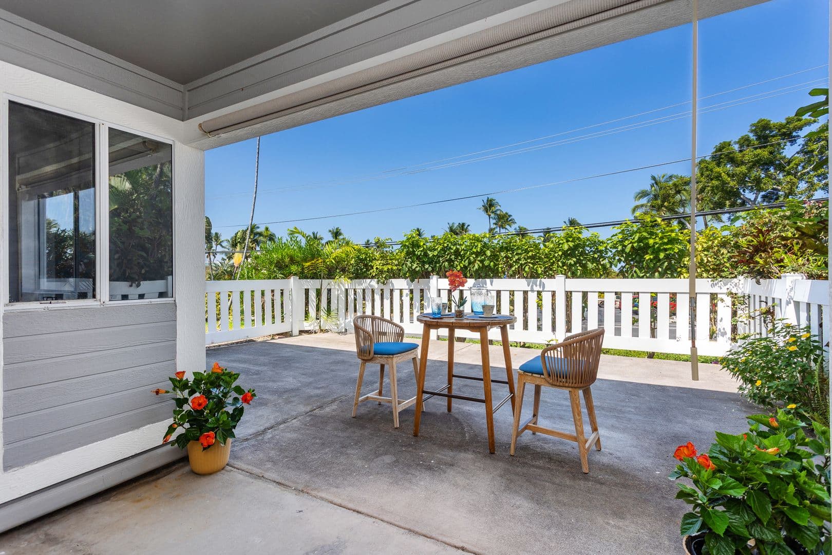 Kailua-Kona Condo: 75-6081 Ali'i Dr