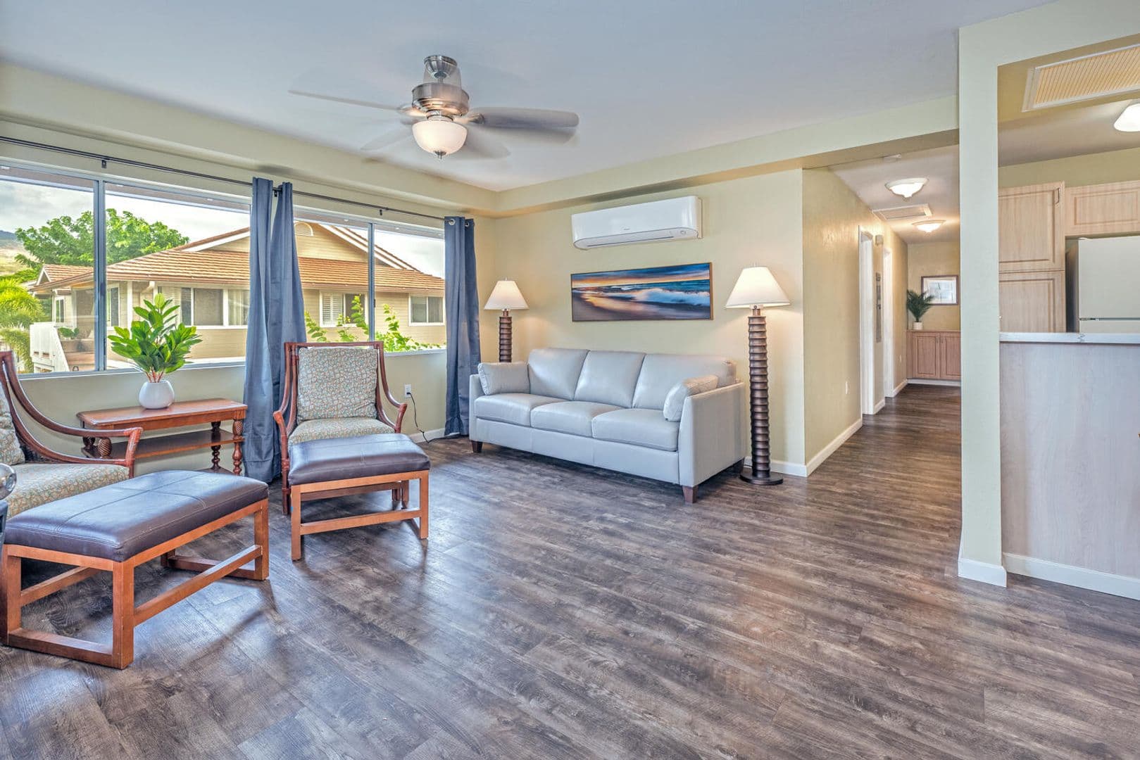 Kapolei House: 92-1543 Aliinui Drive 4E