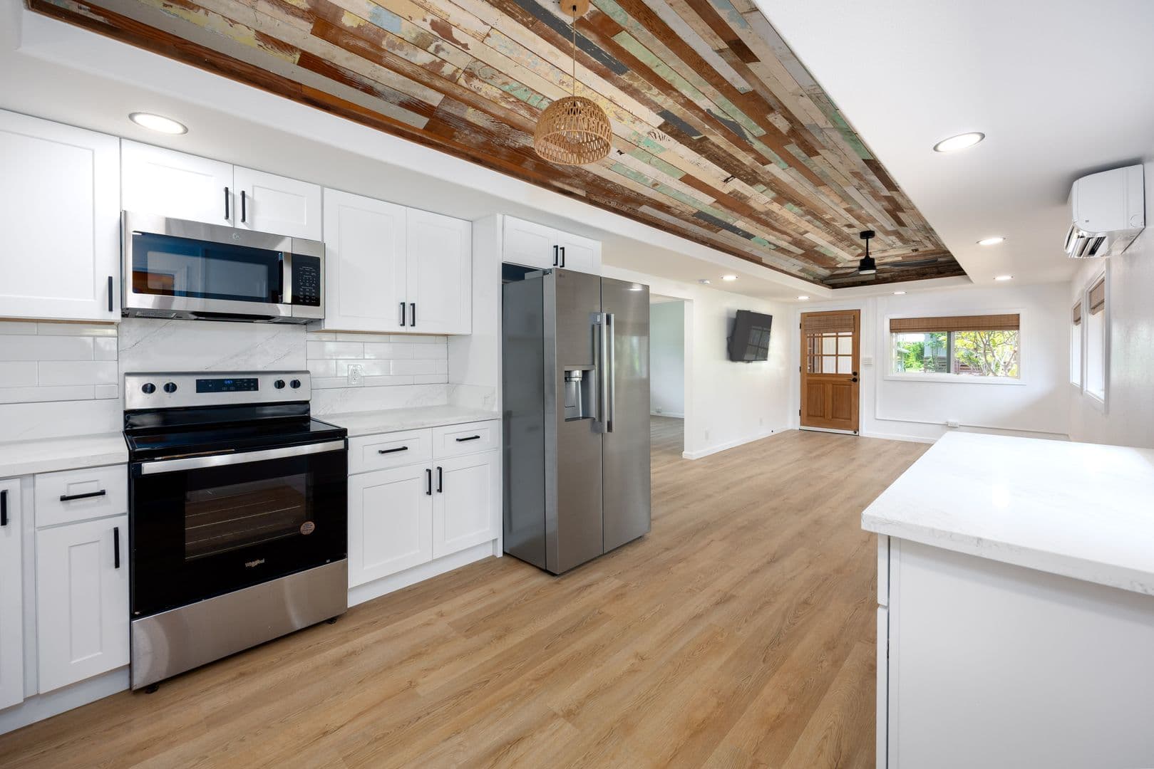 Haleiwa House: 66-84 Wana Pl.