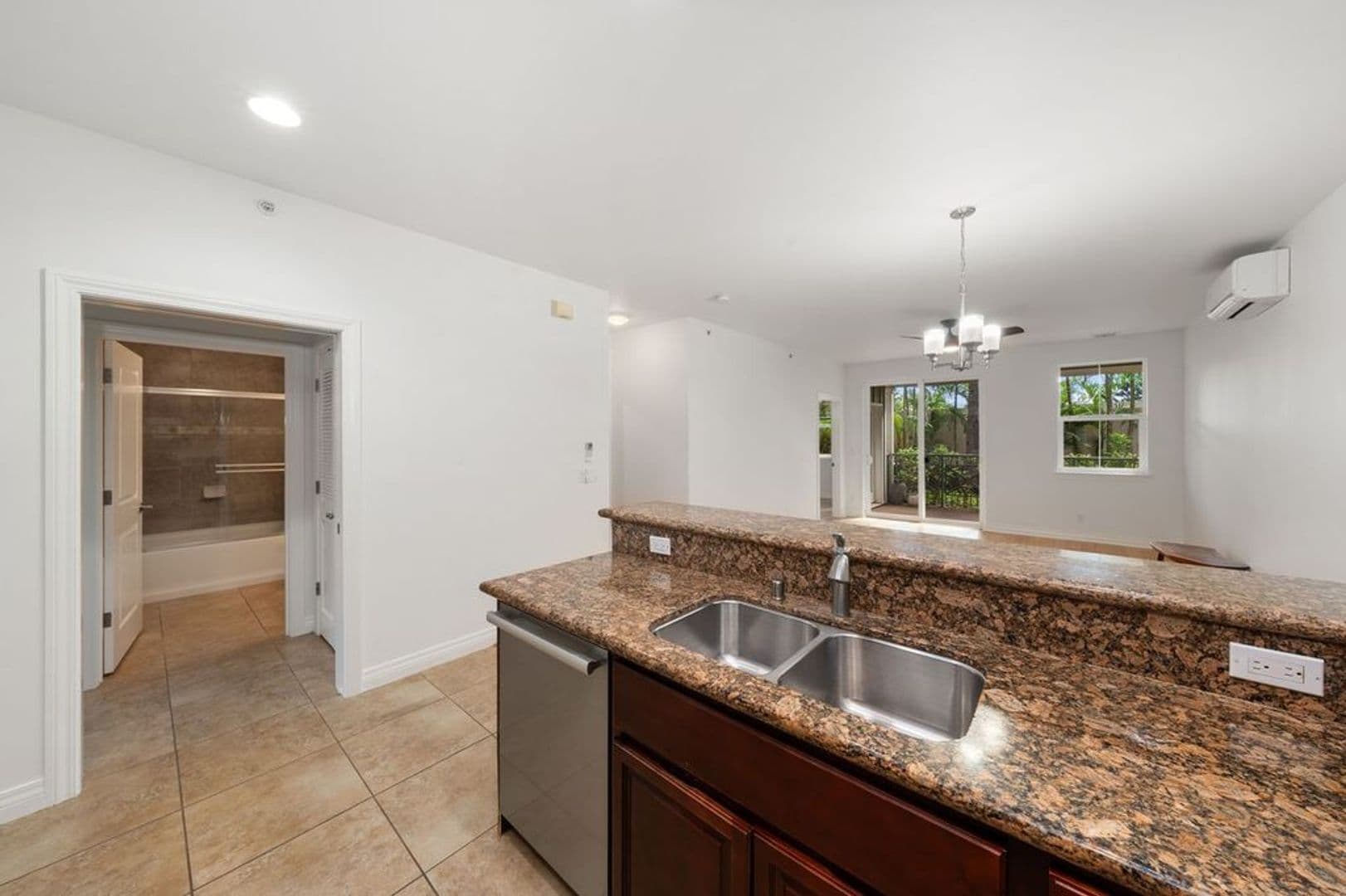 Kihei Condo: 25 One Hali Lane