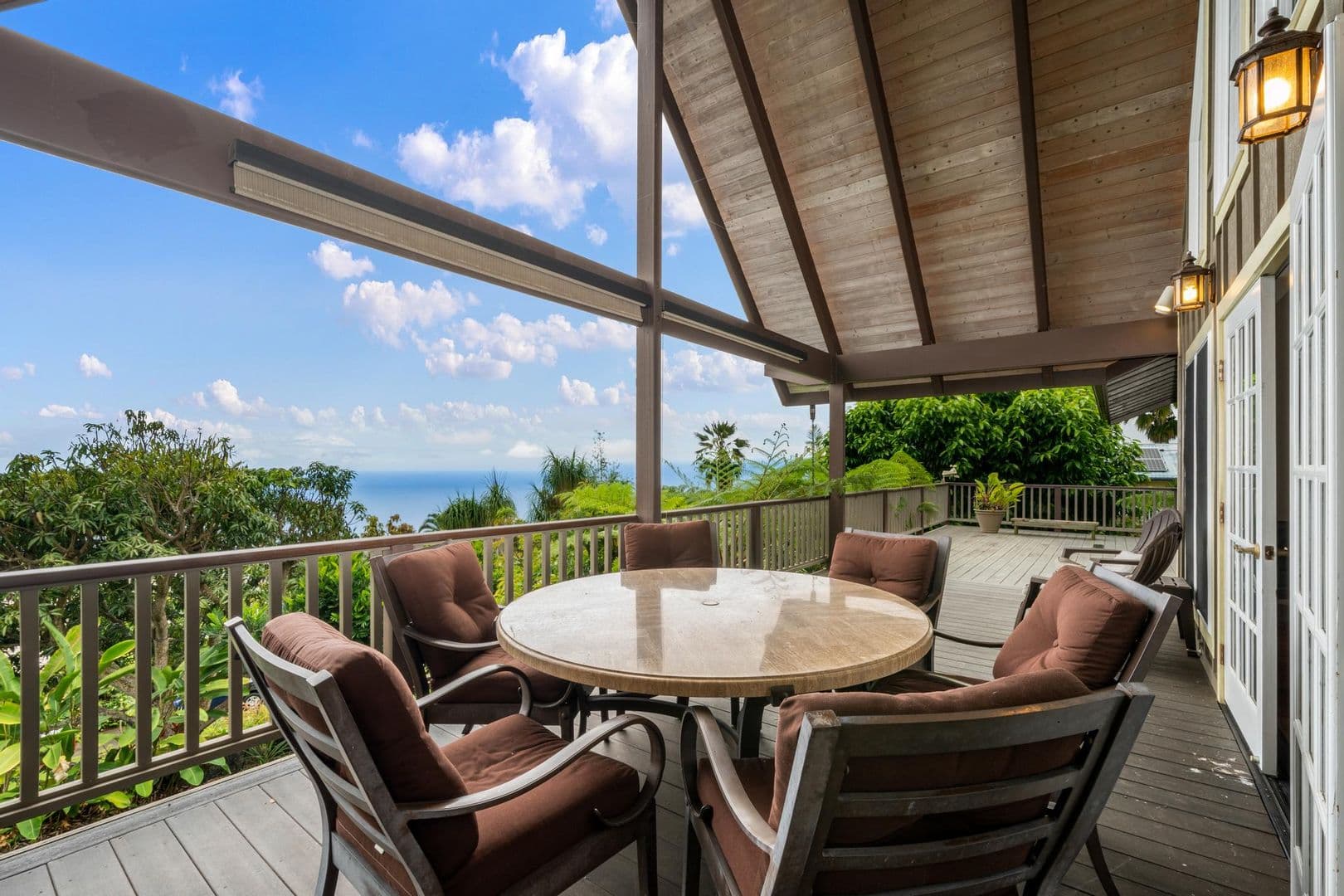 Kailua Kona Apartment: 76-886 Hualalai St
