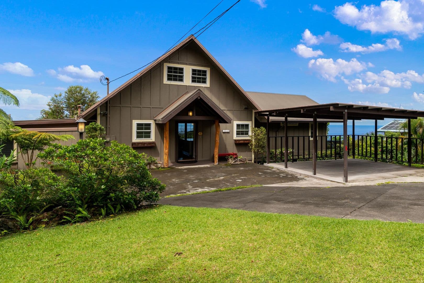 Kailua Kona Apartment: 76-886 Hualalai St