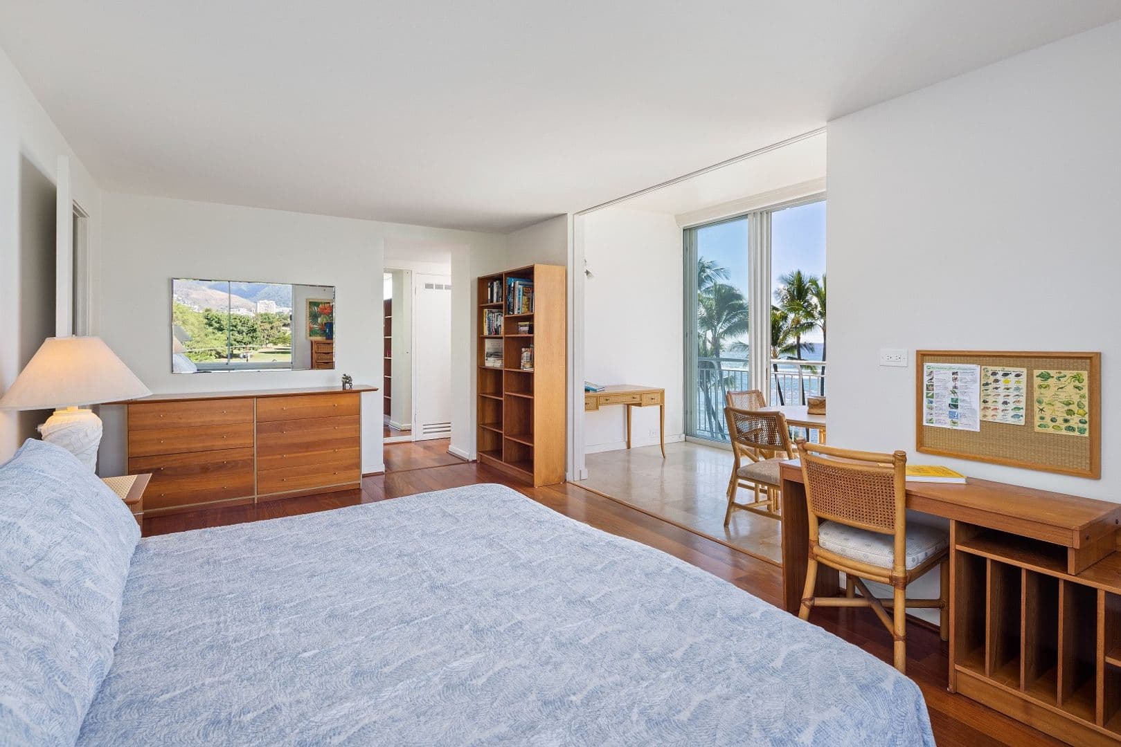 Honolulu Condo: 2969 Kalakaua Ave.