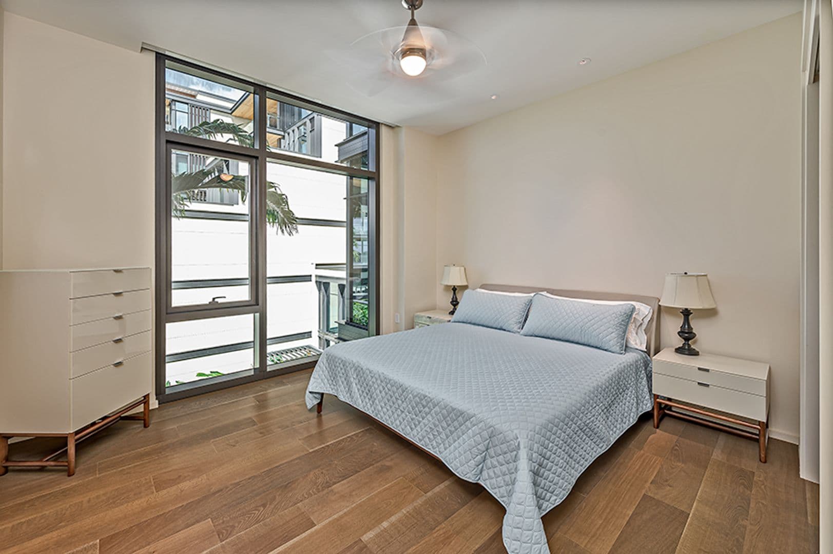 Honolulu House: 1388 Ala Moana Blvd Apt 7501
