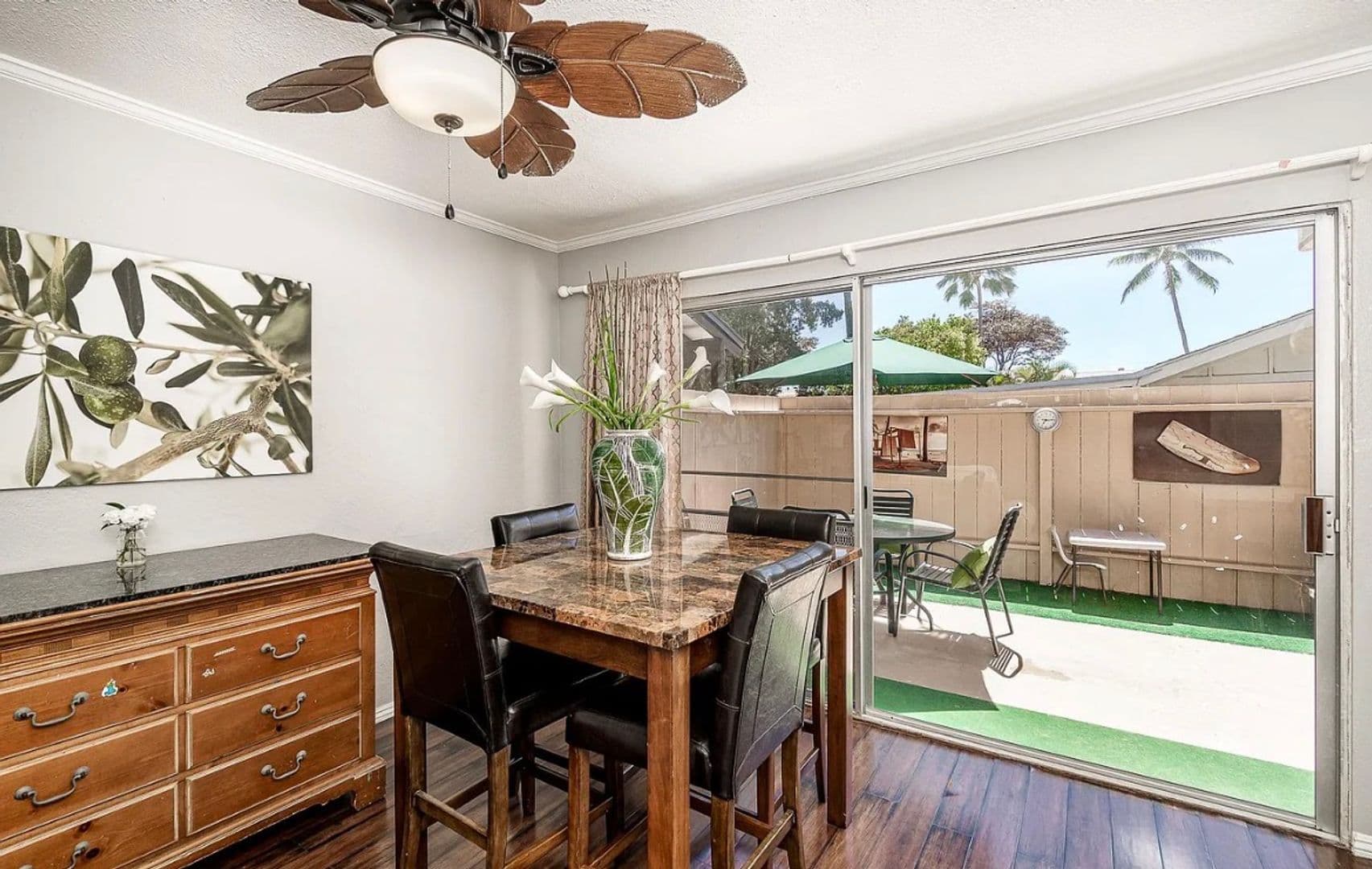 Honolulu Townhome: 265 Kawaihae St.