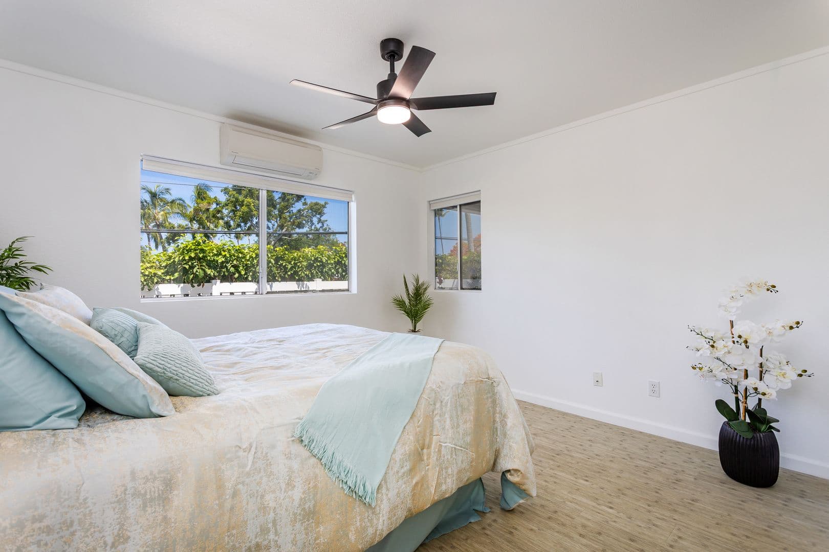 Kailua-Kona Condo: 75-6081 Ali'i Dr