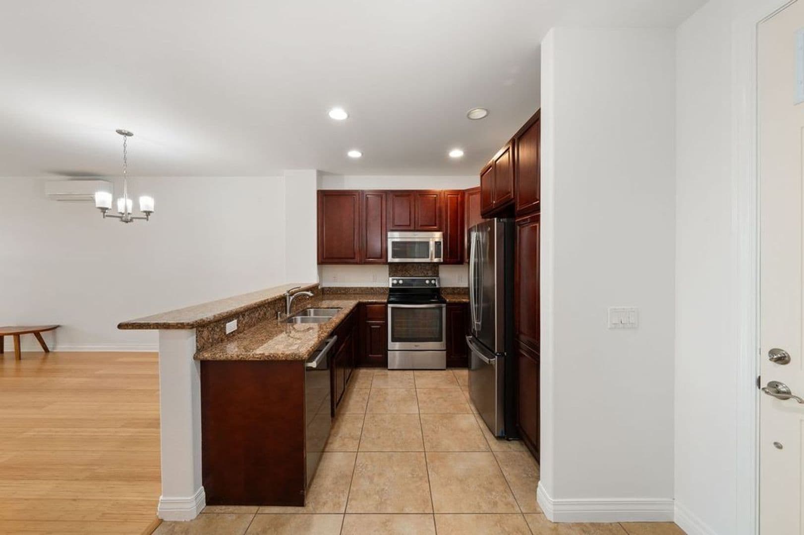 Kihei Condo: 25 One Hali Lane