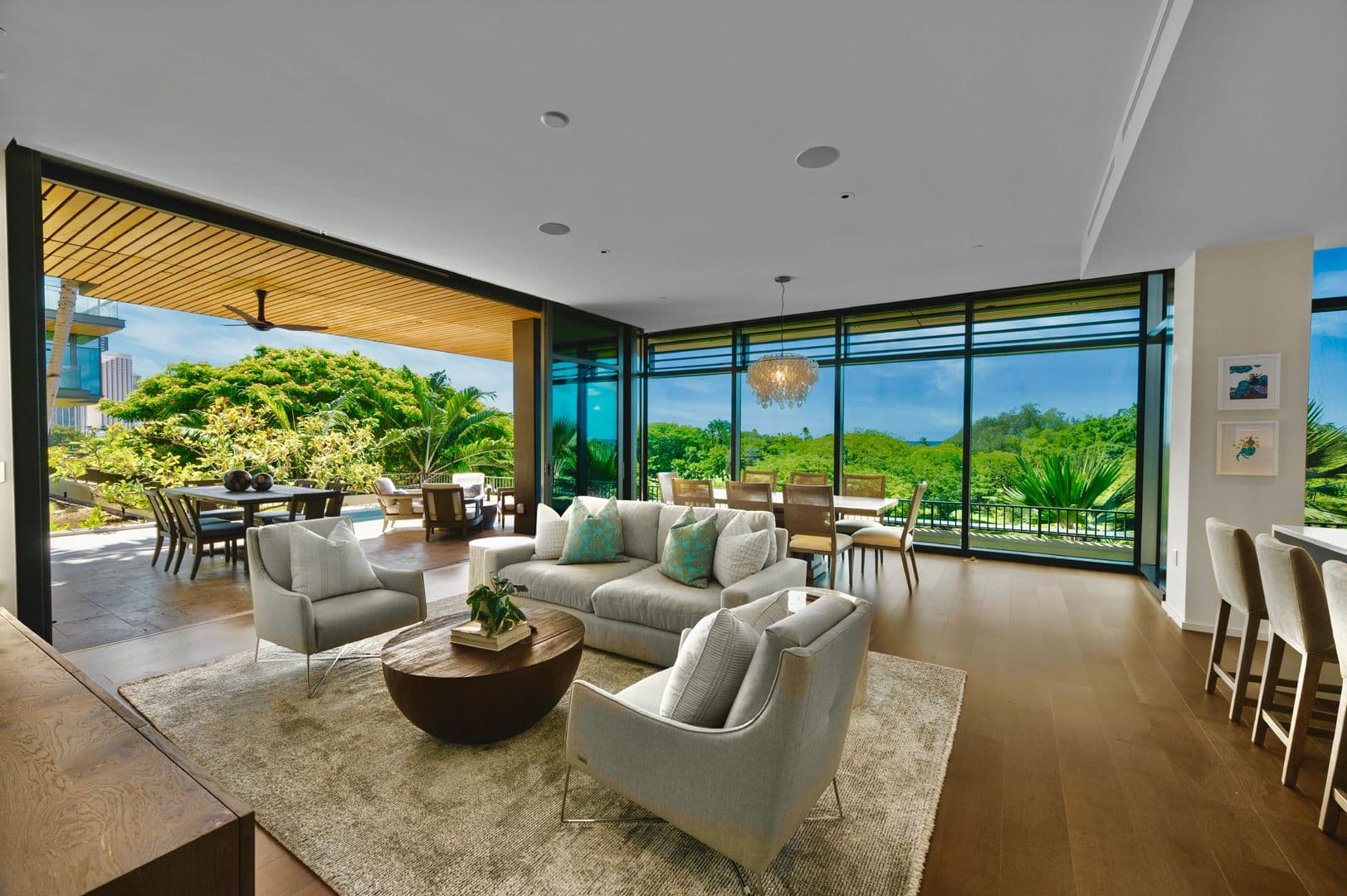 Honolulu House: 1388 Ala Moana Blvd Apt 3300
