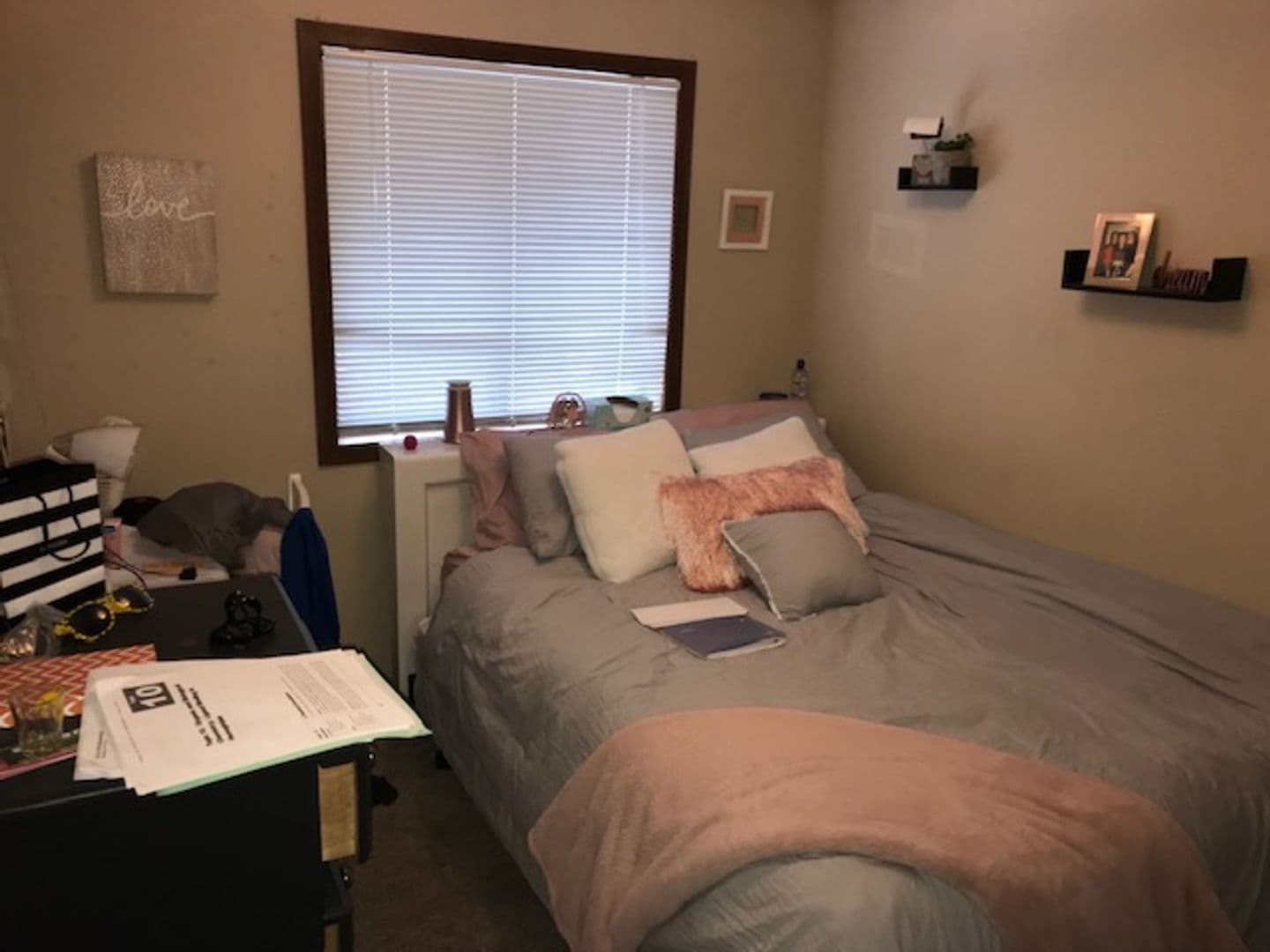 Iowa City Apartment: 327 S Lucas