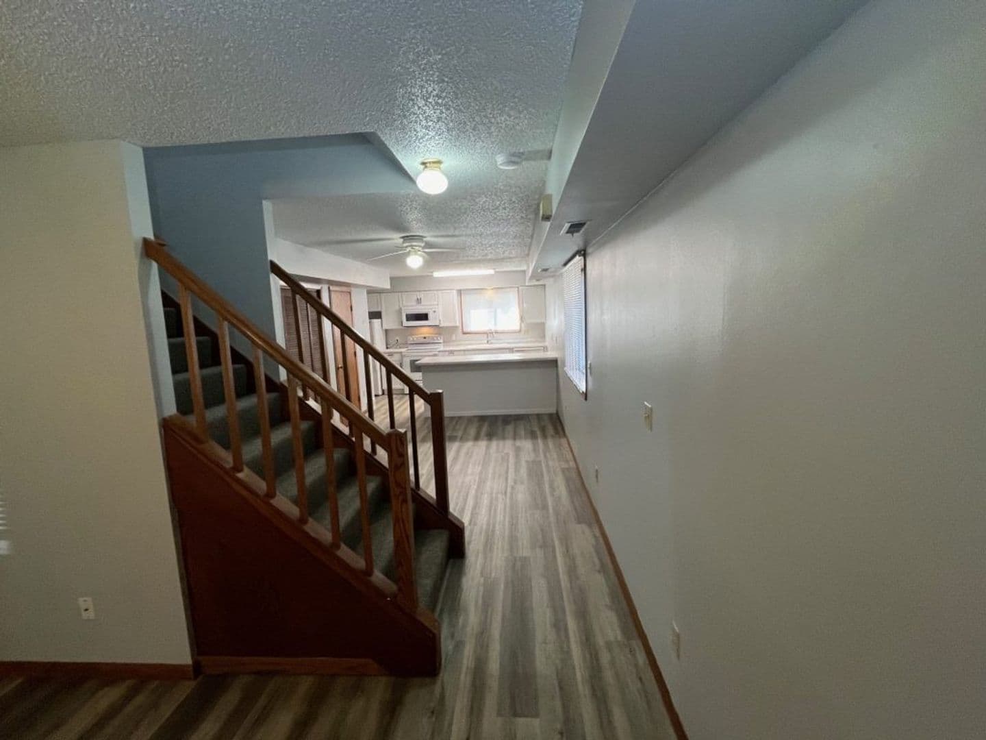 Iowa City Apartment: 327 S Lucas