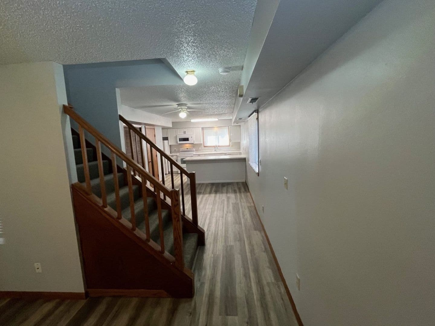Iowa City Apartment: 327 S Lucas