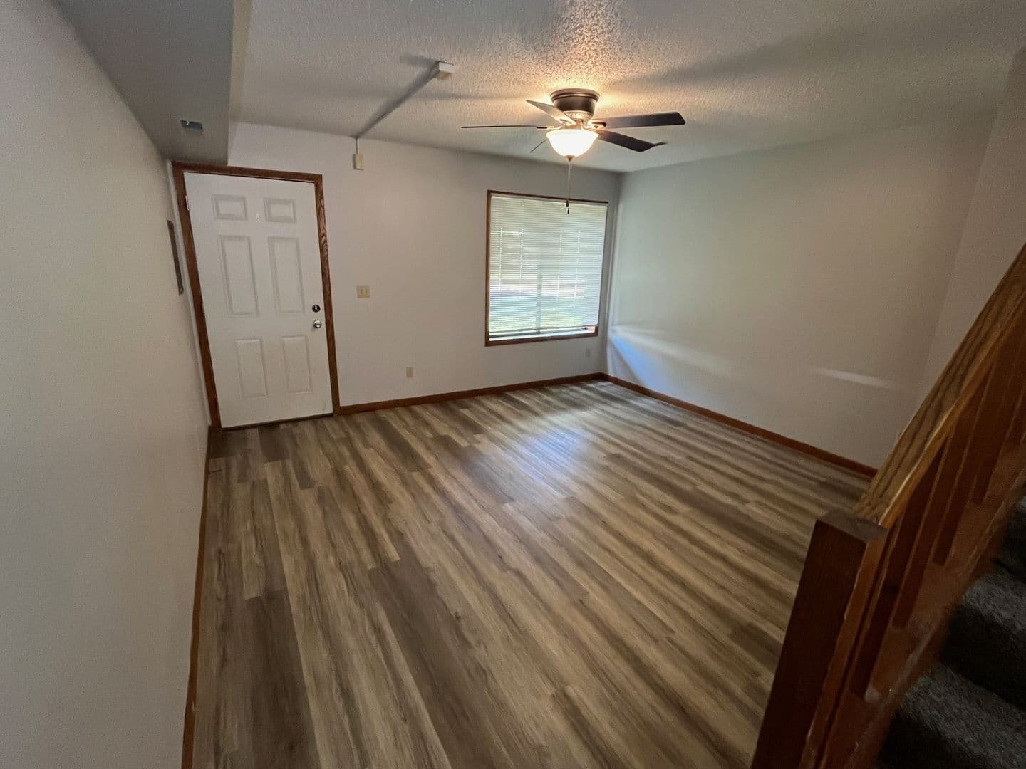 Iowa City Apartment: 327 S Lucas