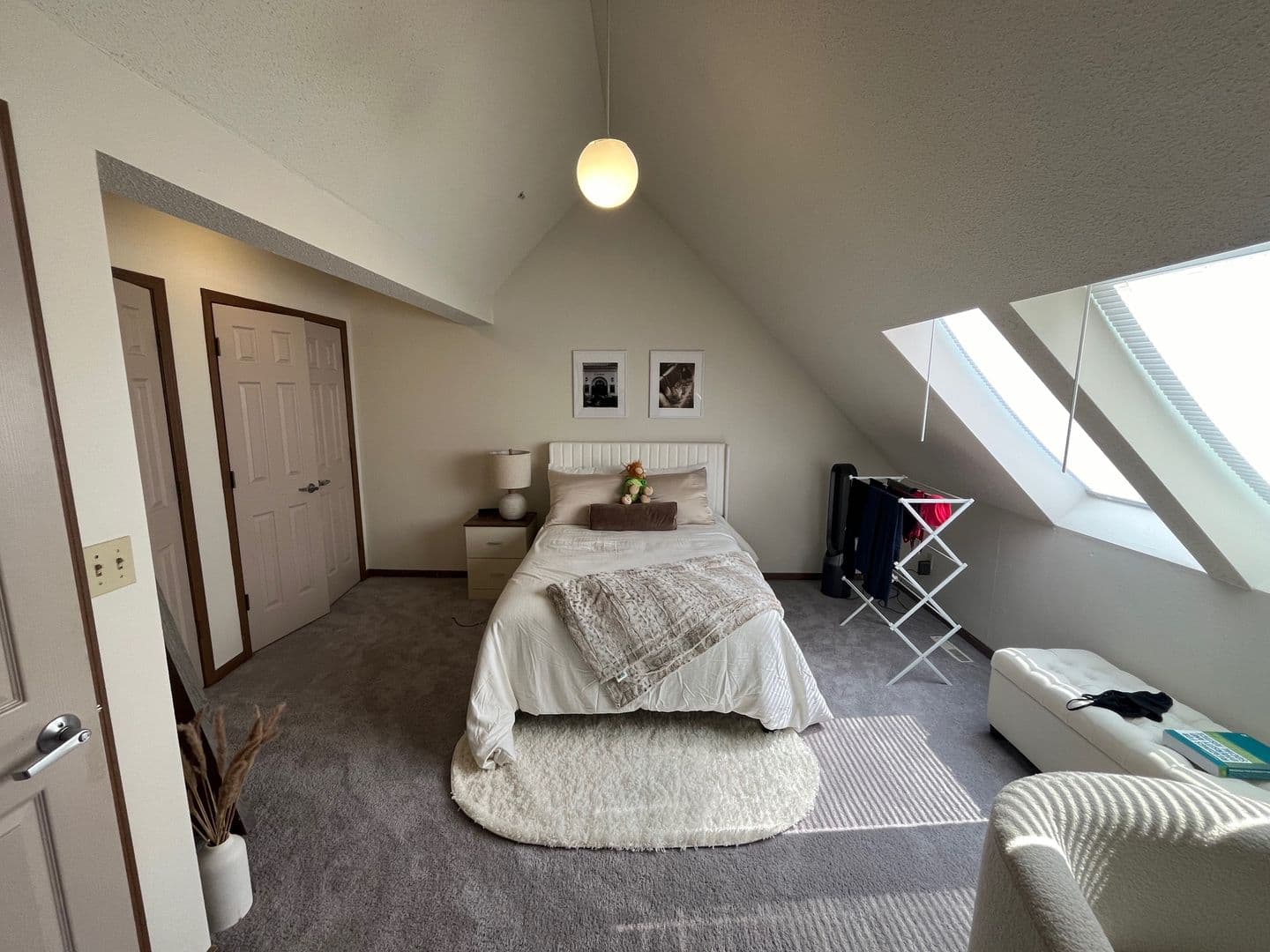 Iowa City Apartment: 627 Iowa Ave