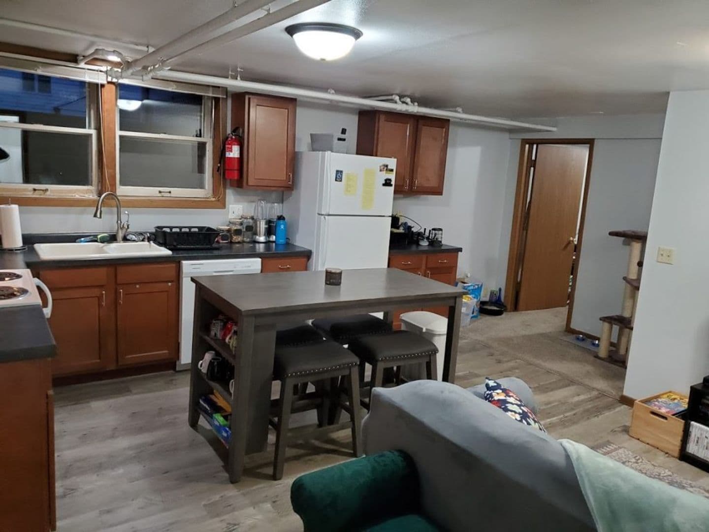 Iowa City Apartment: 701 N Gilbert
