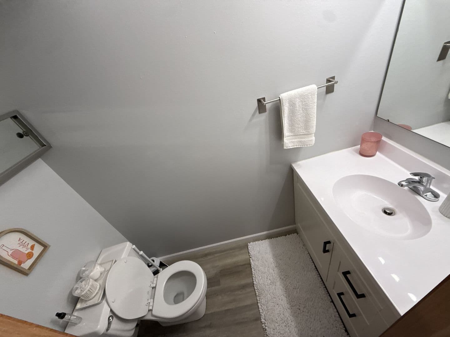 Iowa City Apartment: 327 S Lucas