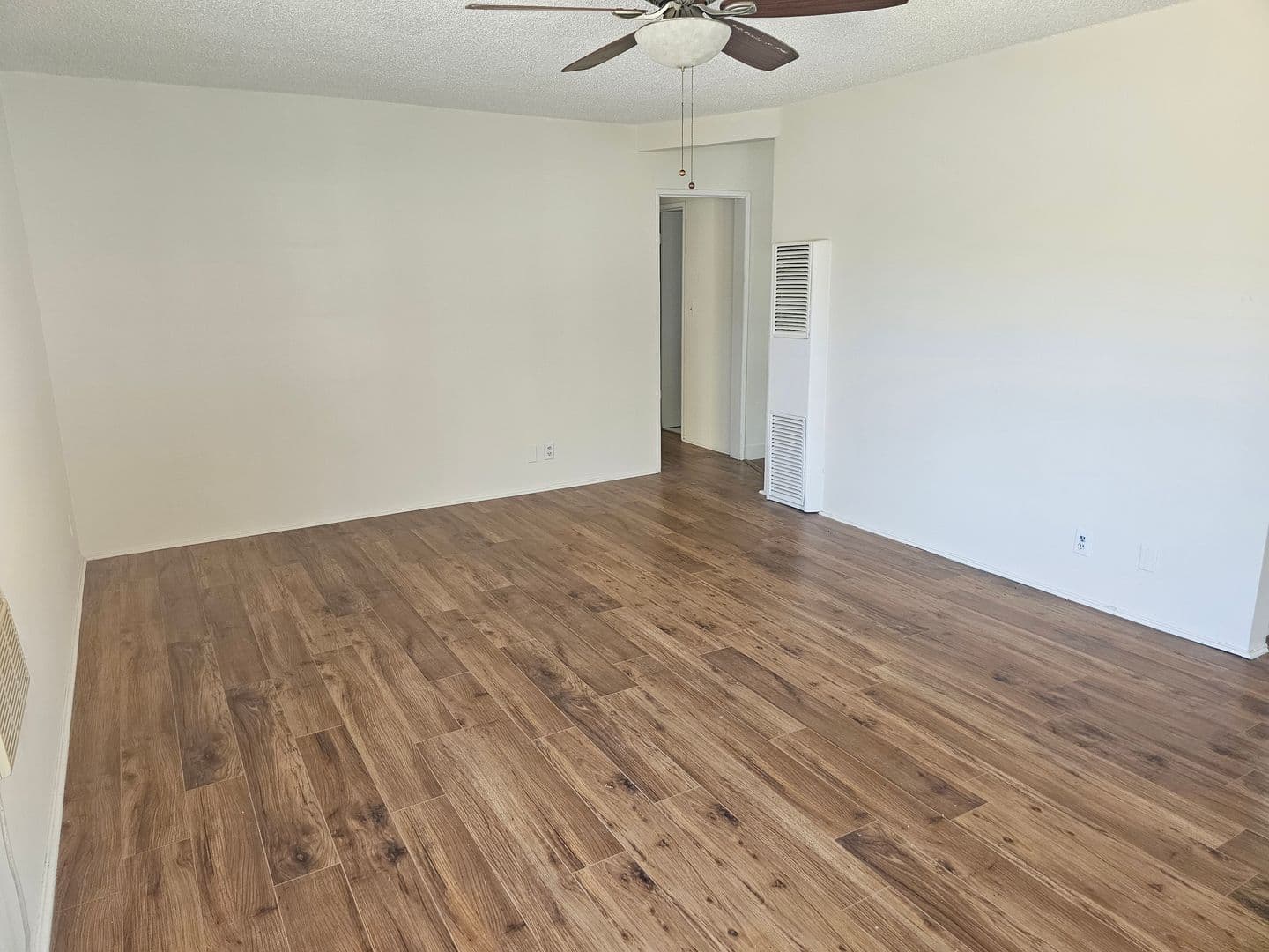 San Pedro Apartment: 935-937 W. 17th St.