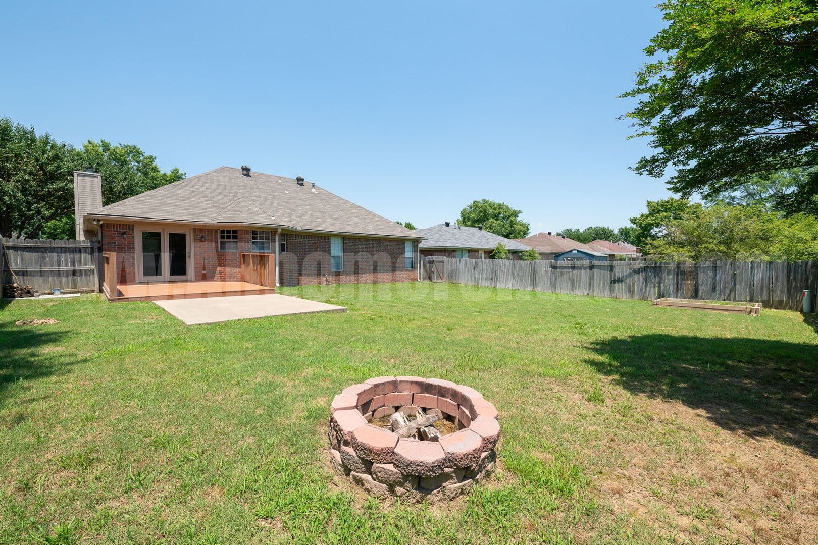 Conway House: 2765 Archer Lane