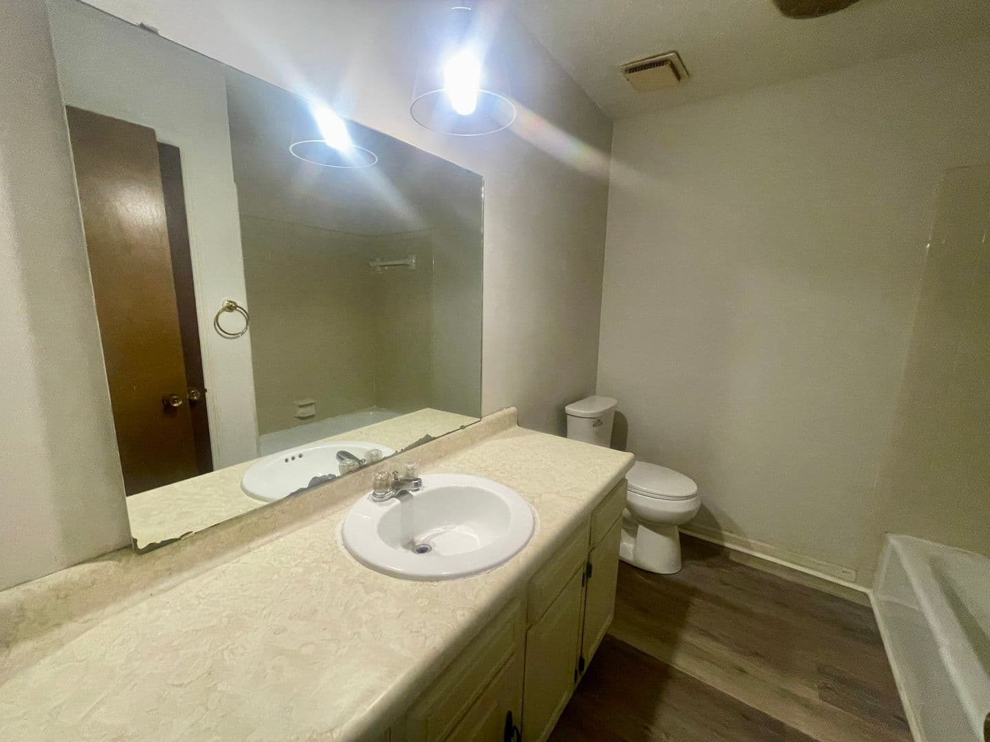 Little Rock Apartment: 1706 Sanford Dr