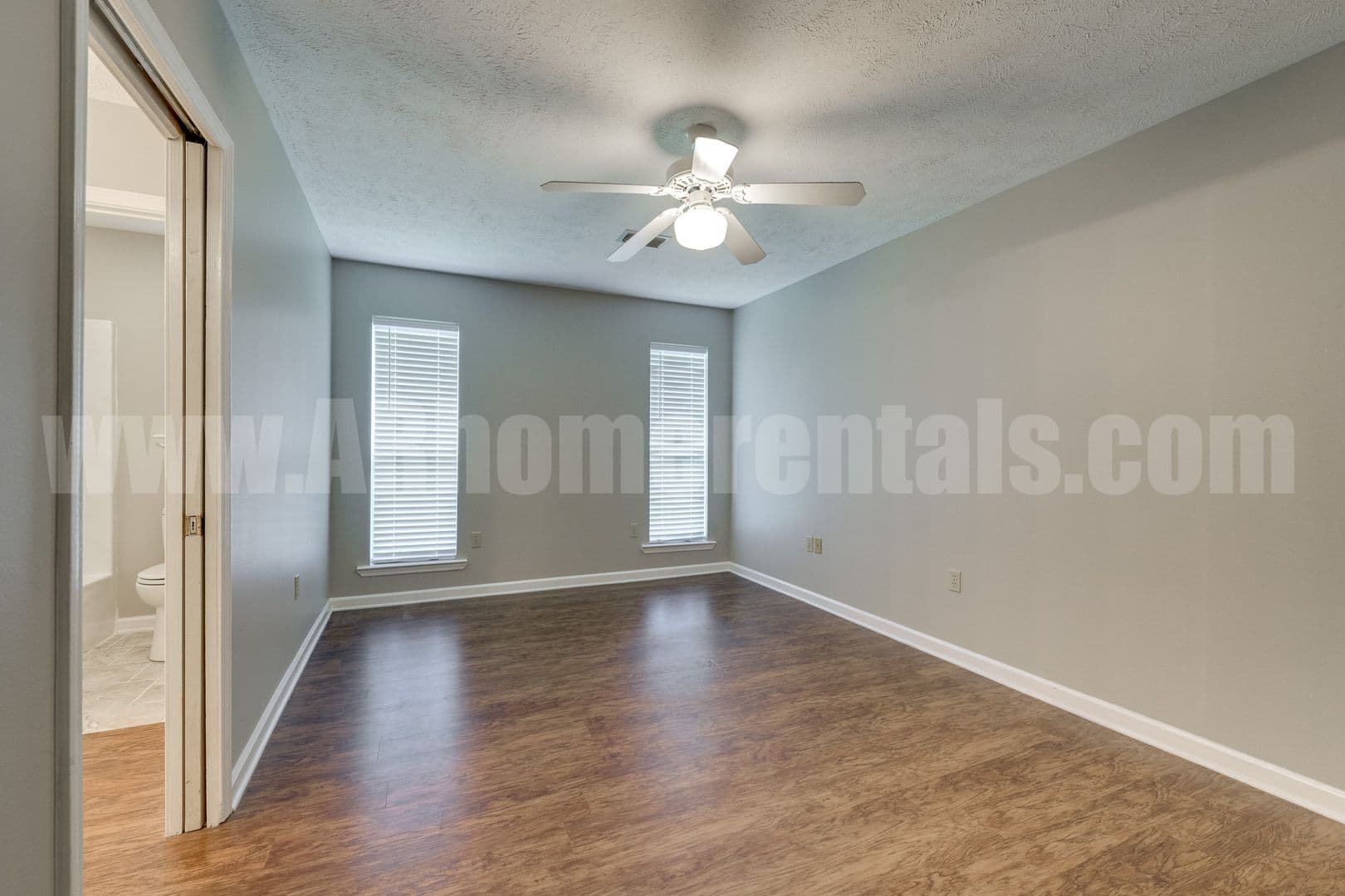 Conway House: 2765 Archer Lane