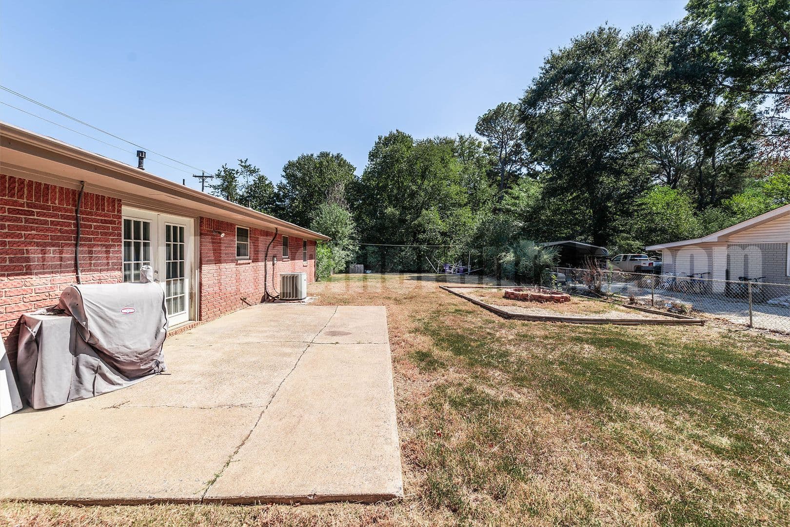 Conway House: 600 South Davis Street