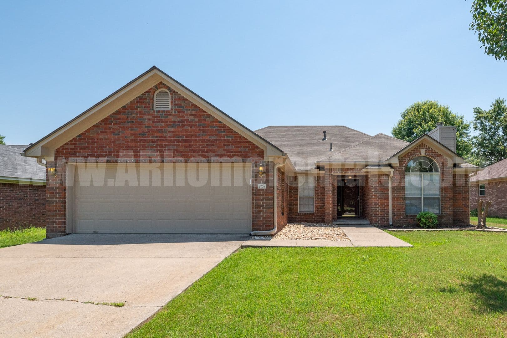 Conway House: 2765 Archer Lane