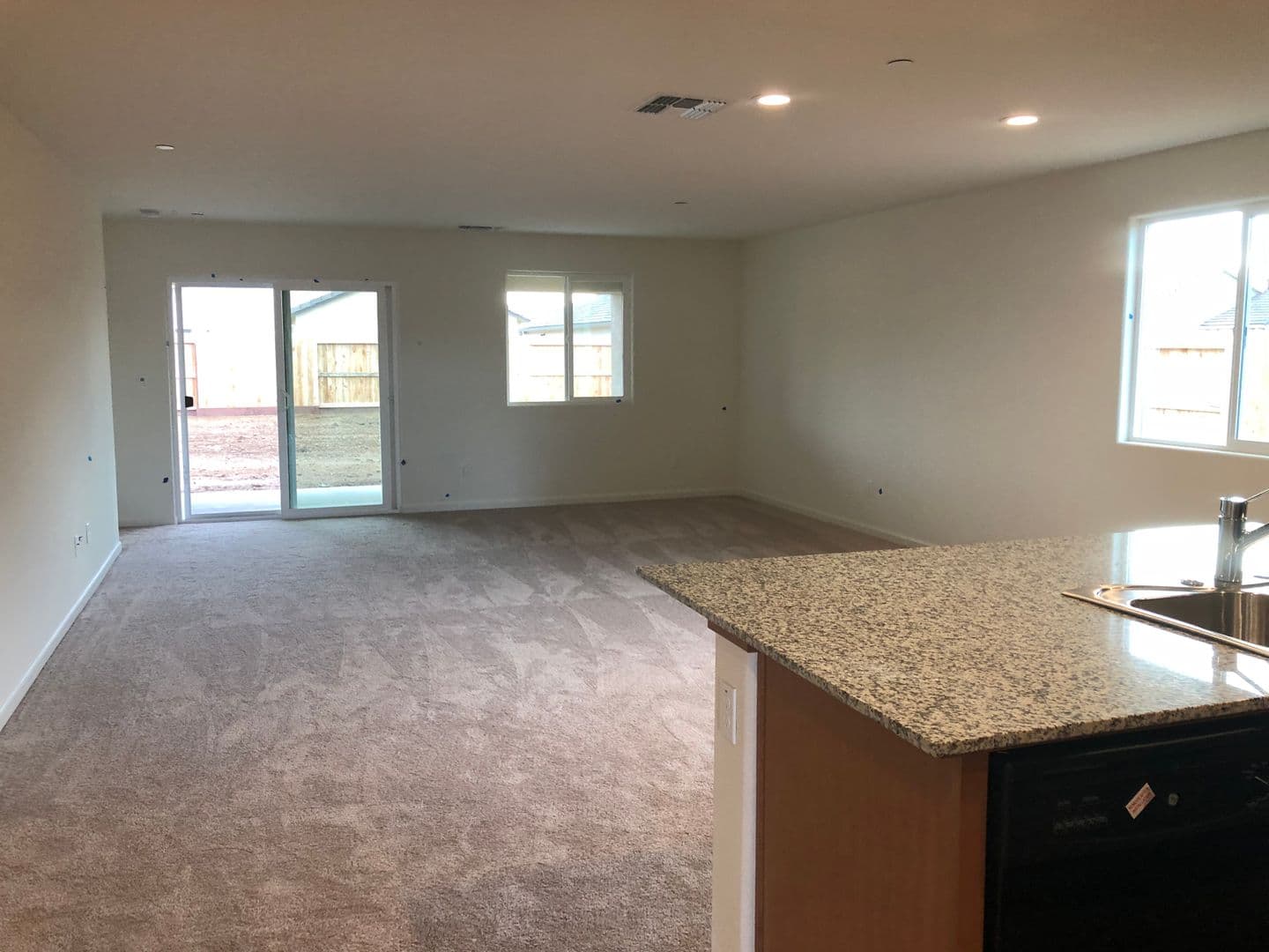 Plumas Lake House: 1360 Meadow Ranch St