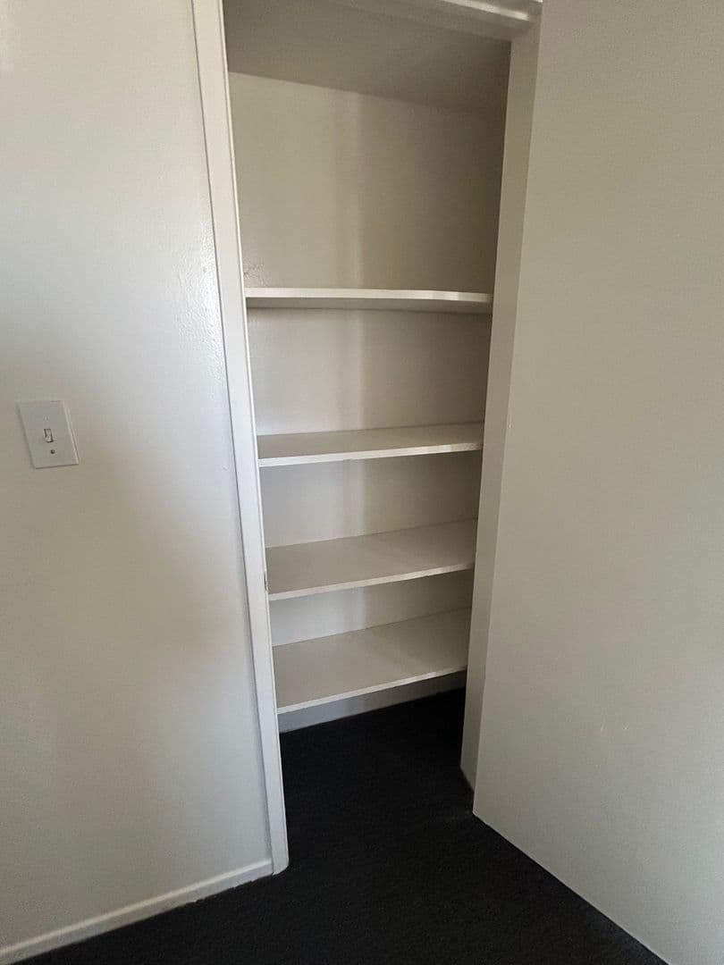 Las Vegas Apartment: 3846 Hazelwood St