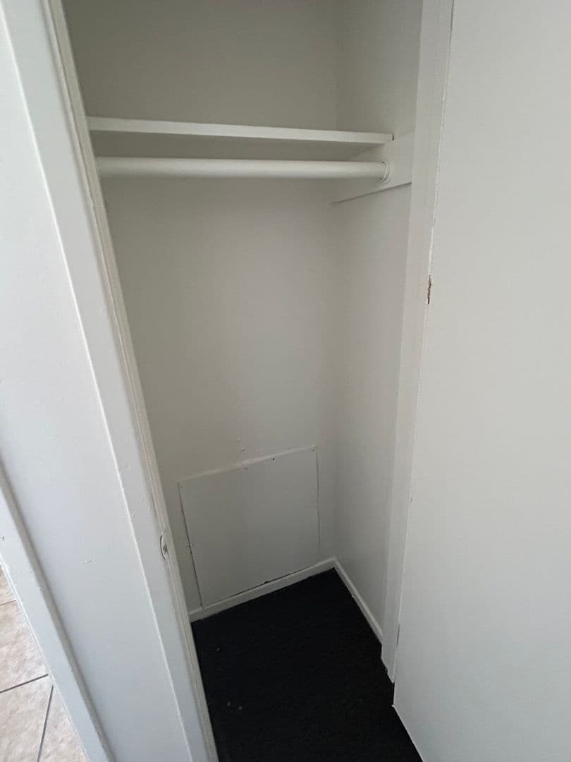 Las Vegas Apartment: 3846 Hazelwood St