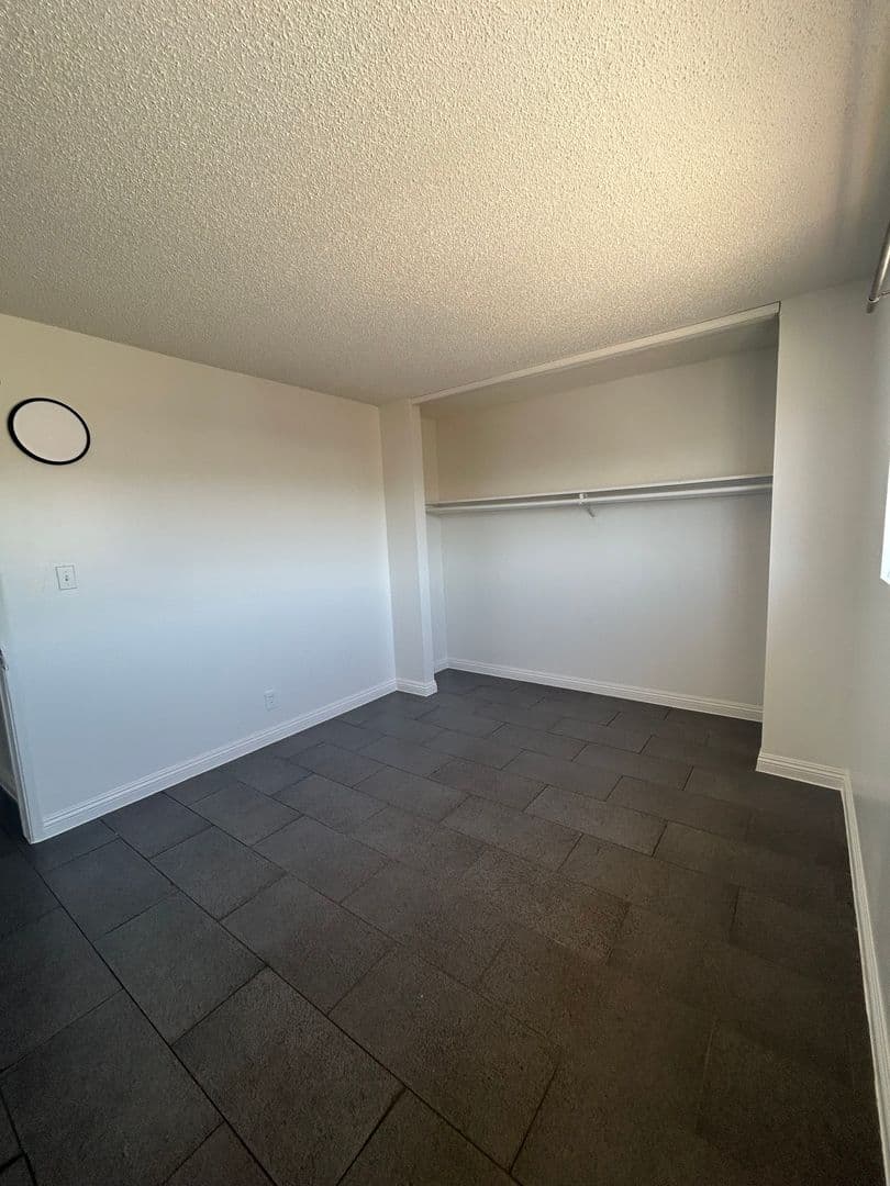 Las Vegas Apartment: 3840 Hazelwood St