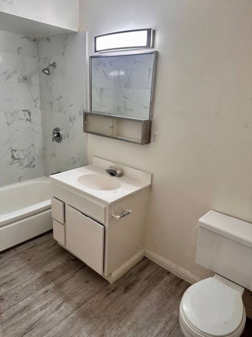 Las Vegas Apartment: 770 Mark Ave