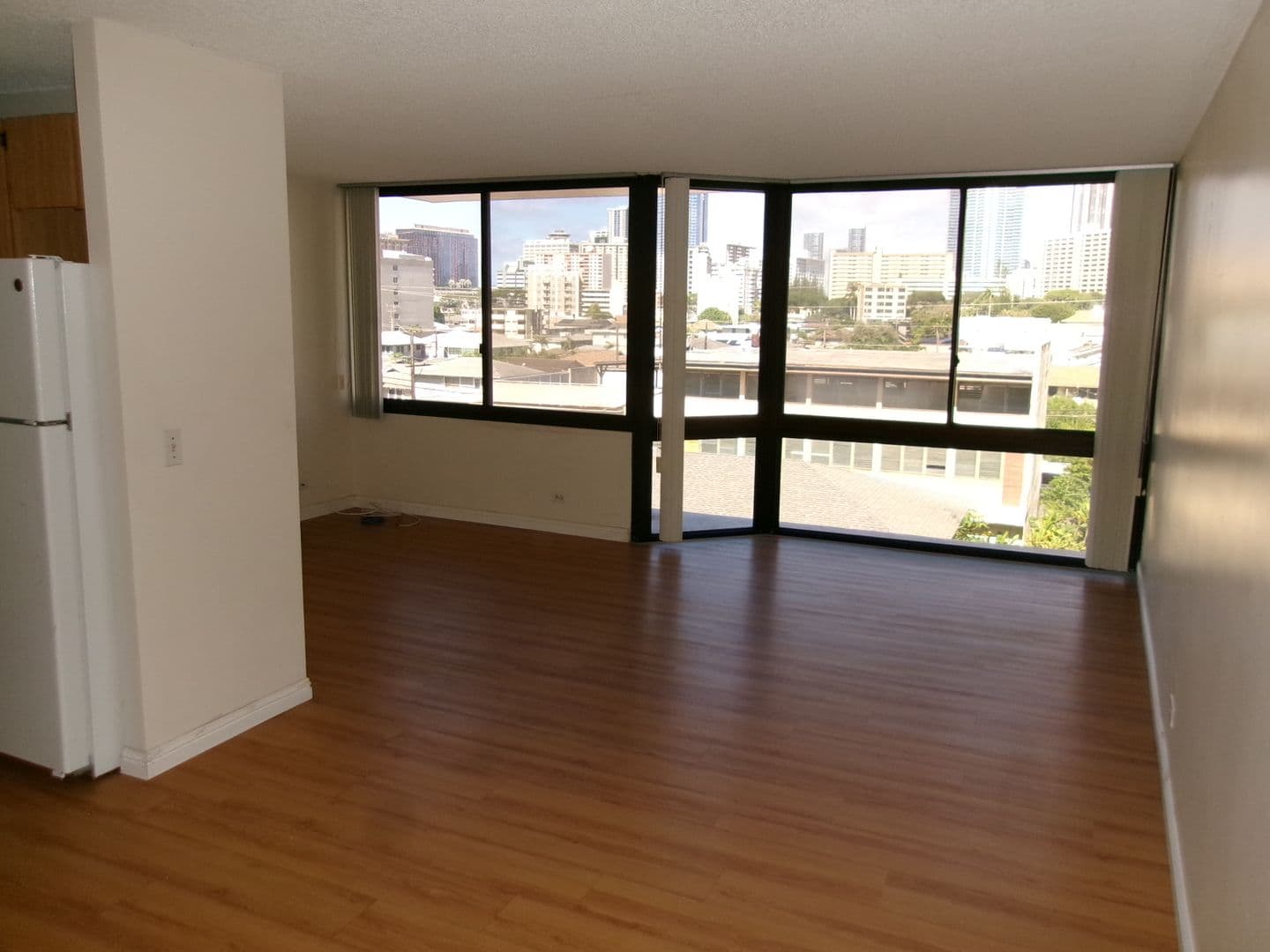 Honolulu House: 1820  Waiola St. #505