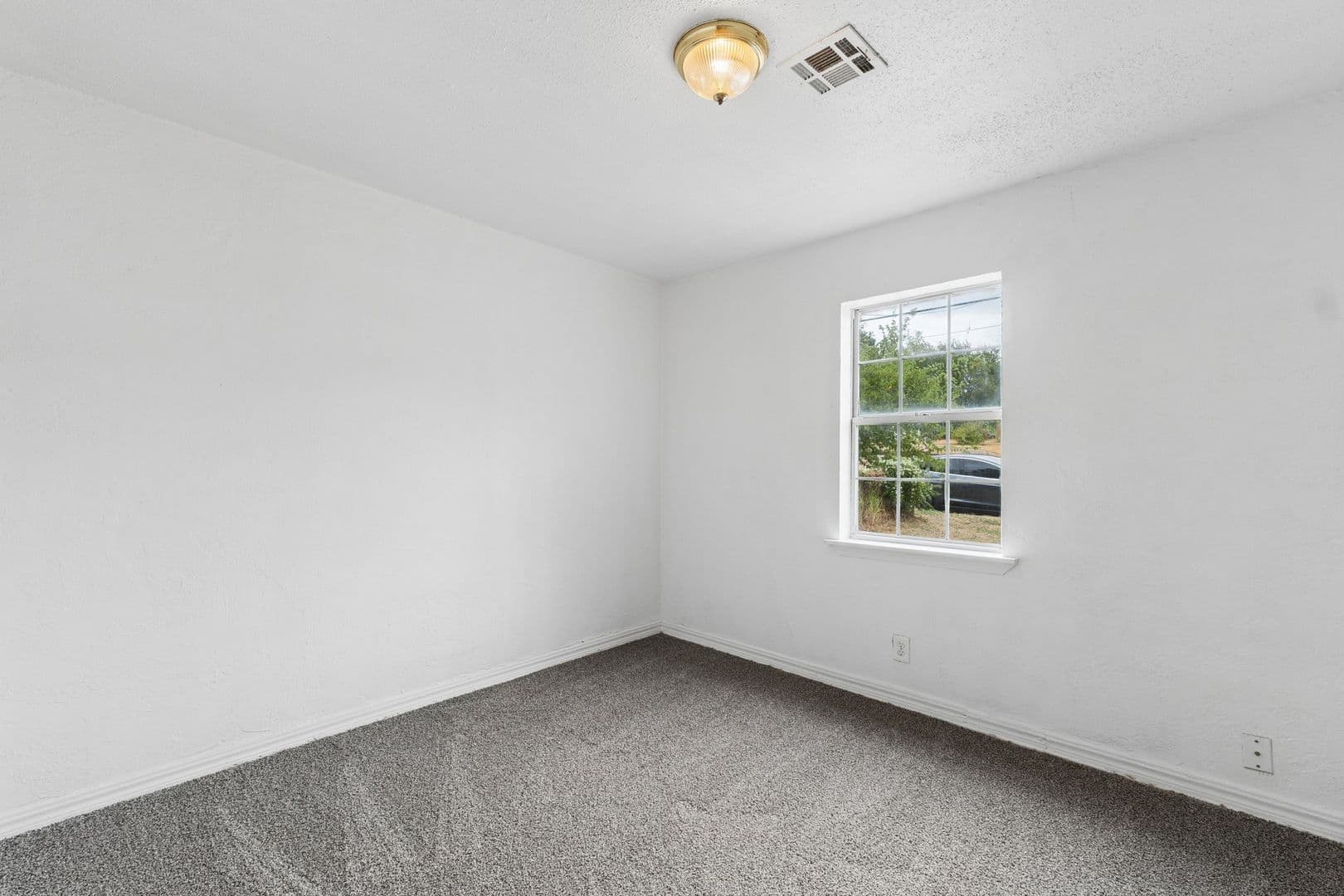 Oklahoma City House: 1421 North Page Avenue