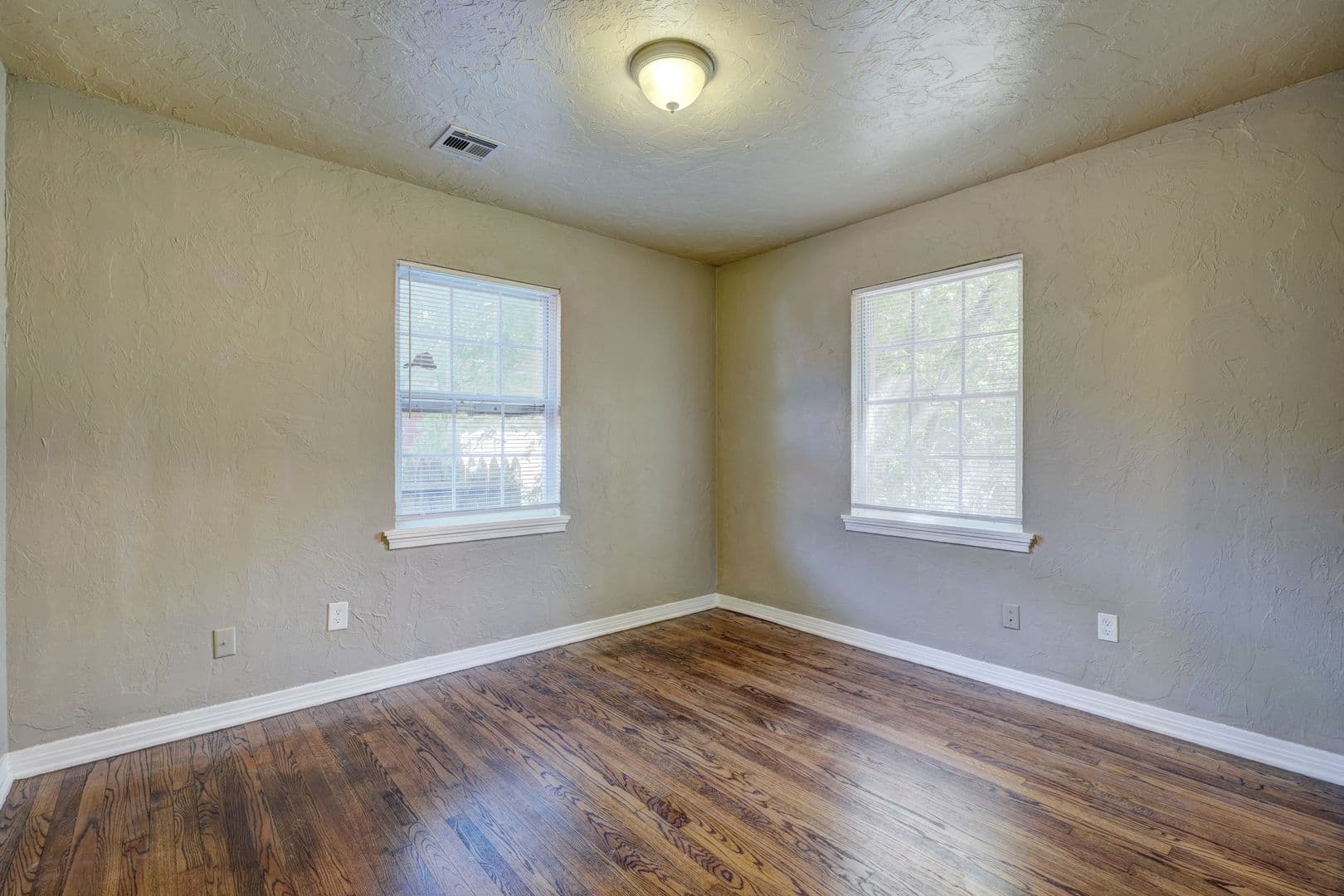 Oklahoma City House: 1824 Andover Ct