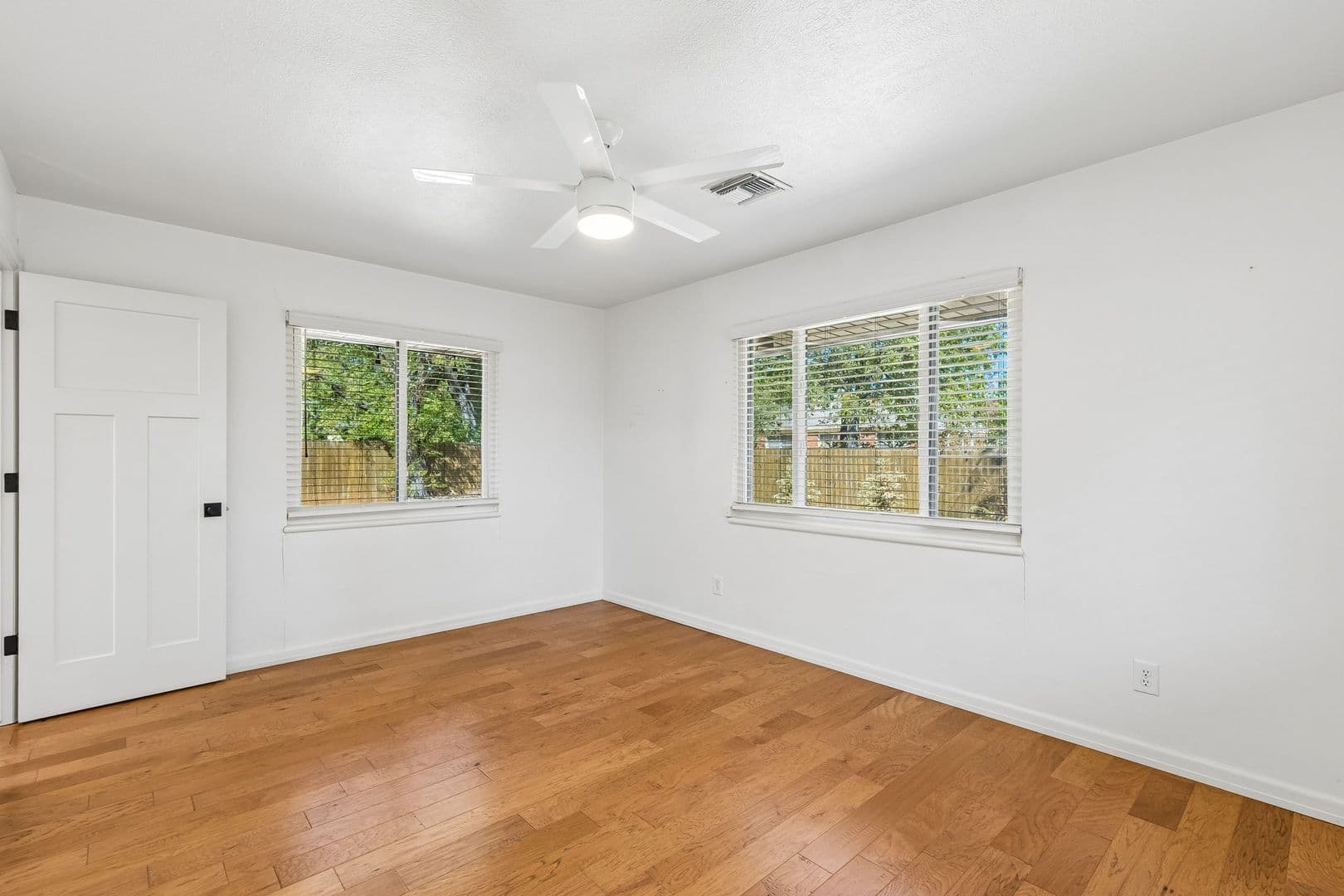 Oklahoma City House: 2305 Barclay Rd