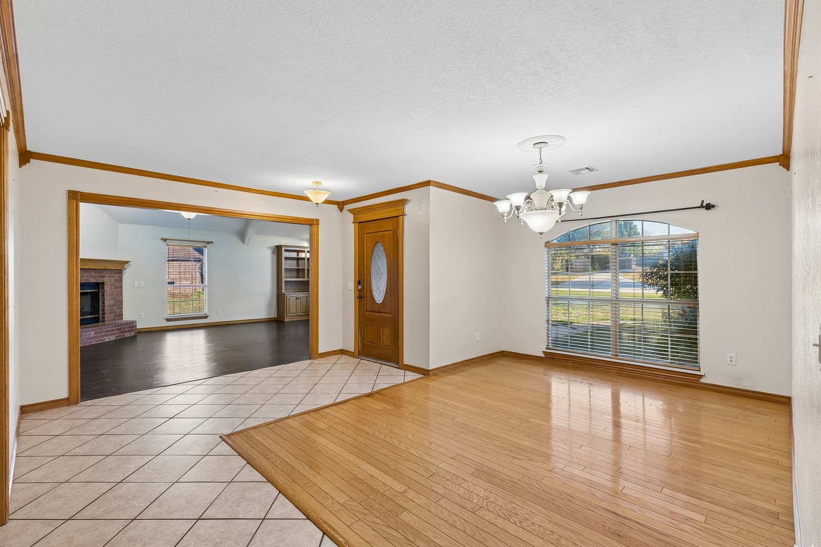 Choctaw House: 15069 Scottsdale Ln