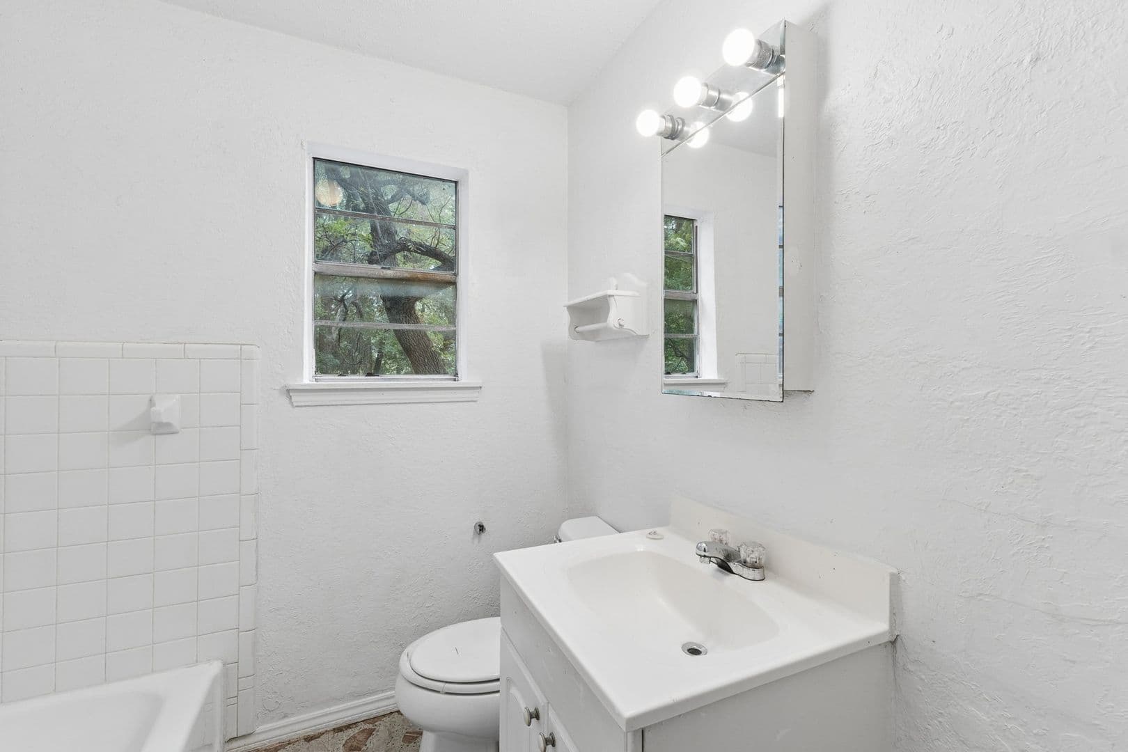 Oklahoma City House: 1421 North Page Avenue