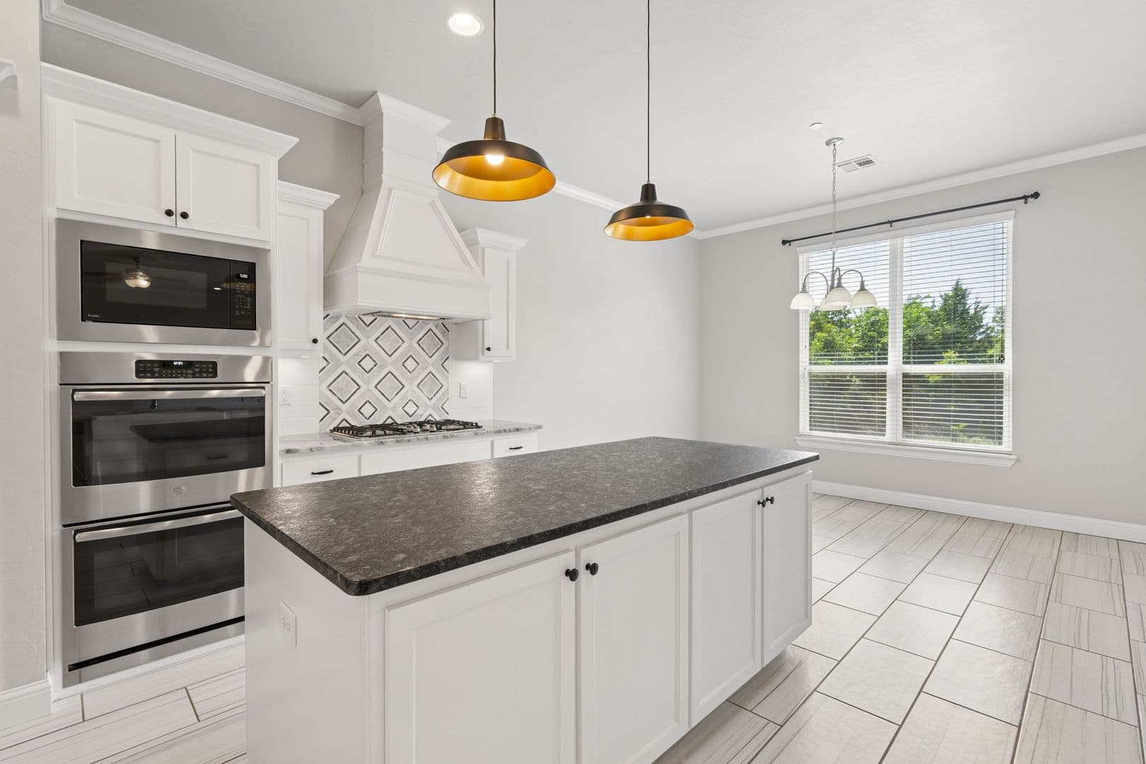 Choctaw House: 5709 Asheville Way