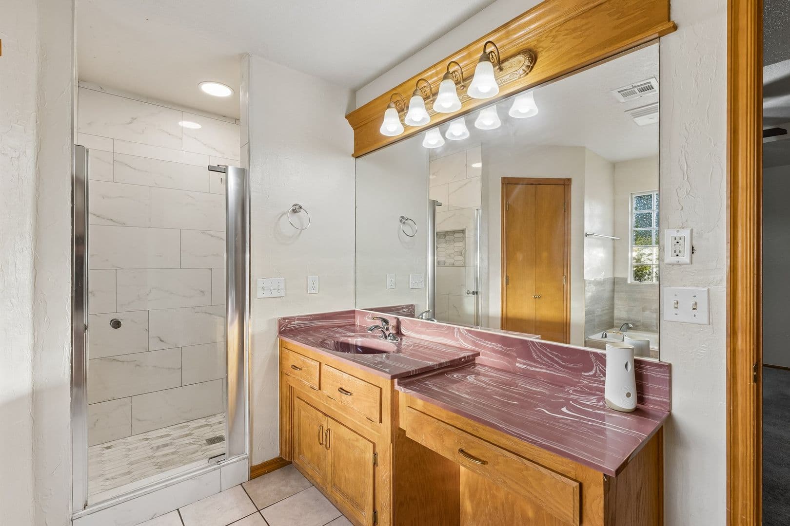 Choctaw House: 15069 Scottsdale Ln
