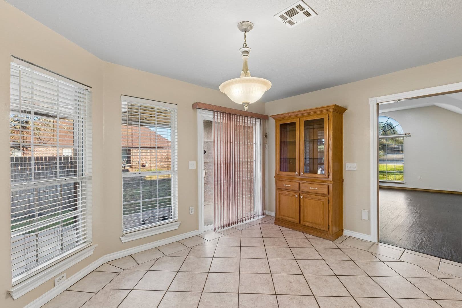 Choctaw House: 15069 Scottsdale Ln