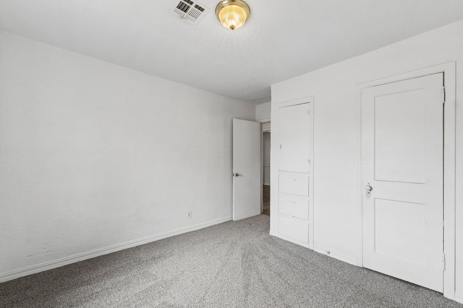 Oklahoma City House: 1421 North Page Avenue