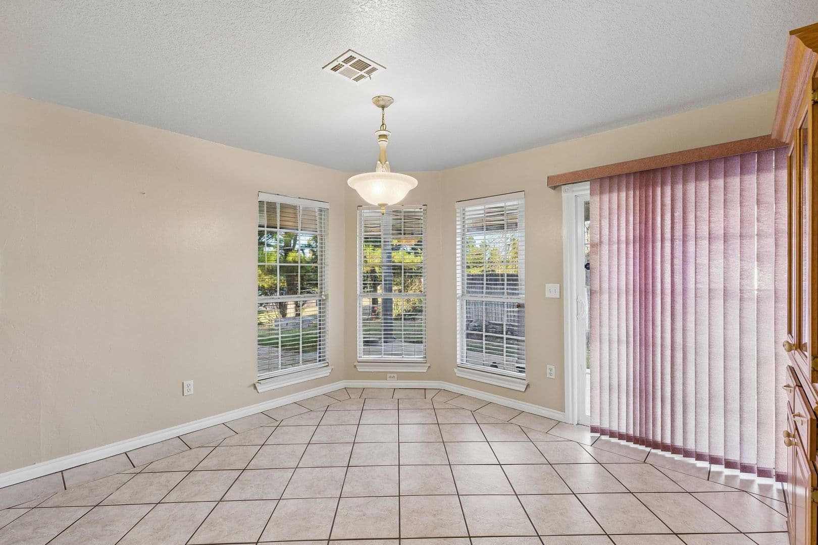 Choctaw House: 15069 Scottsdale Ln