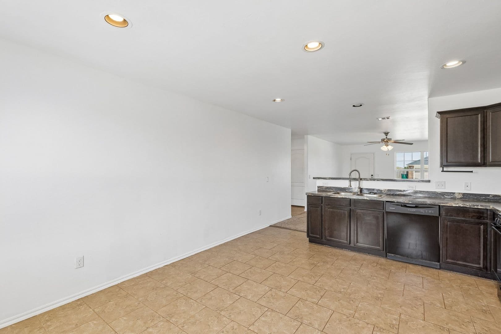 Piedmont House: 11820 NW 130th St