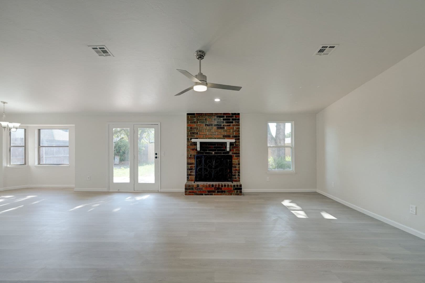Oklahoma City House: 11601 Matthews Ave