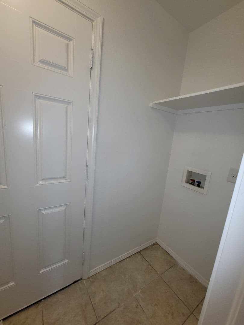 Broken Arrow Apartment: Glen eagle
