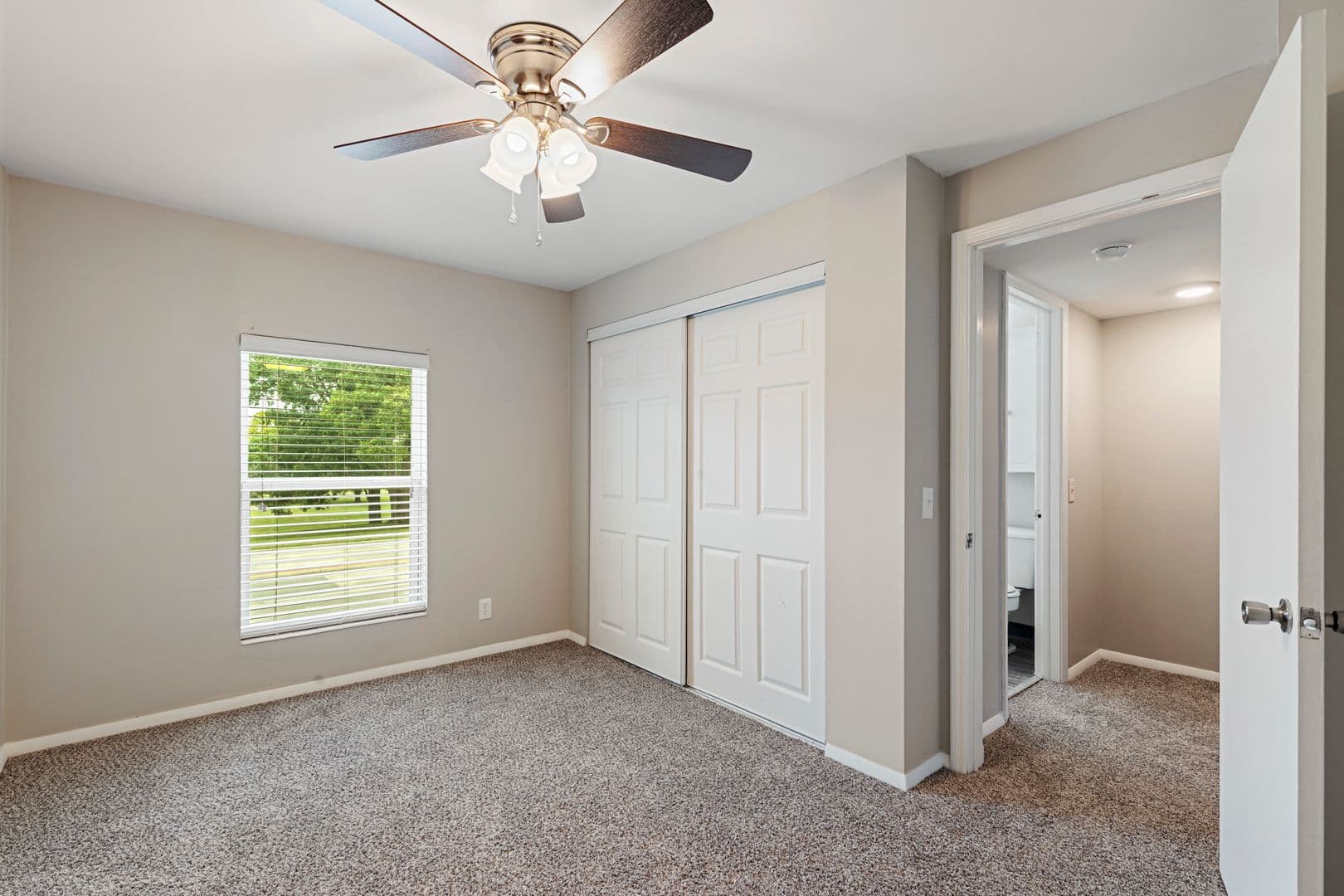 Tulsa Apartment: 3853 S. Riverside Drive