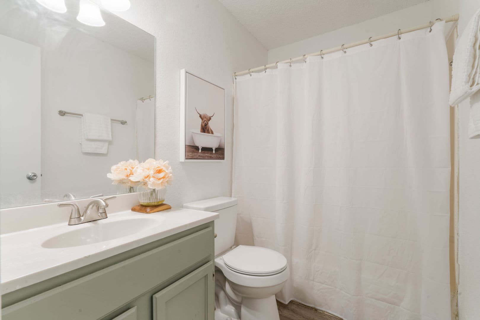 Claremore Apartment: 2090 S Lynn Riggs Blvd