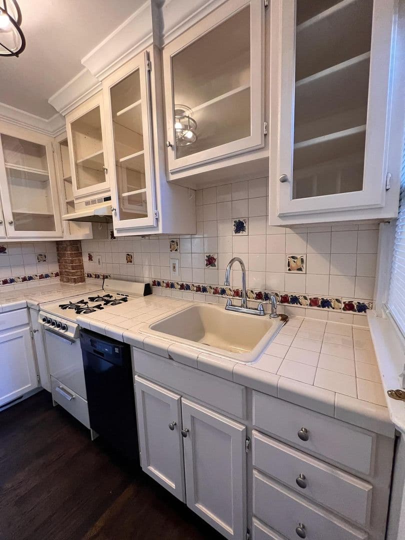 Tulsa Apartment: PO Box 521224