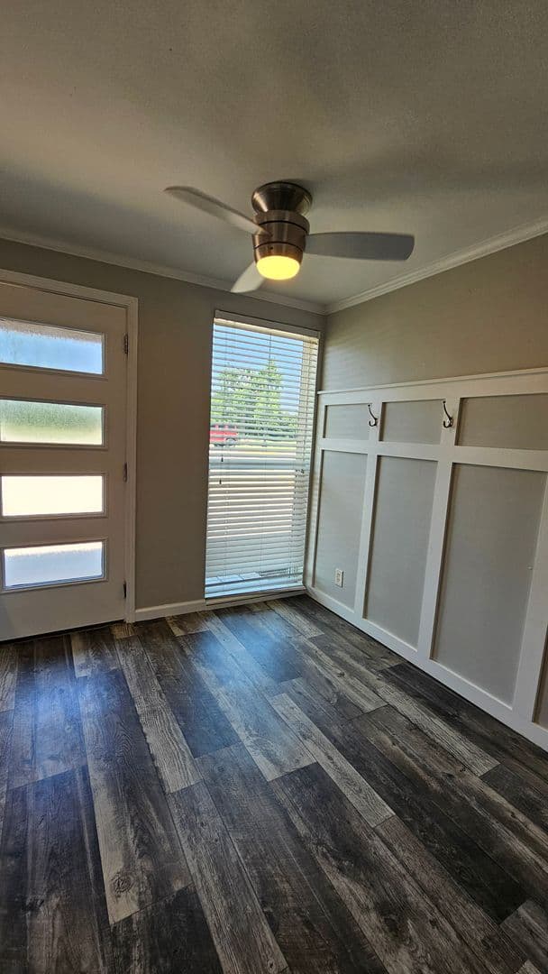 Tulsa Apartment: 3853 S. Riverside Drive